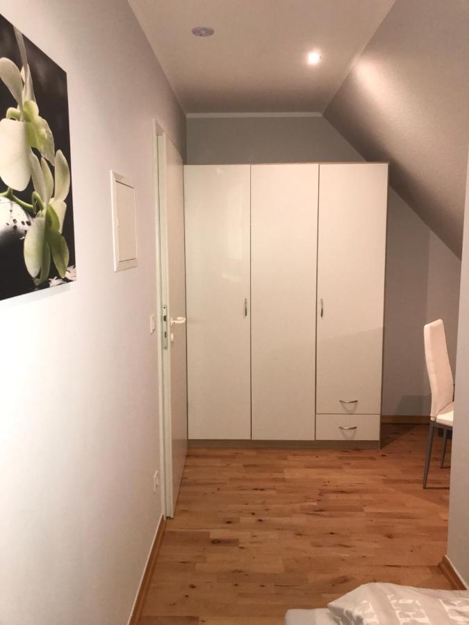 Le Casa De Jeune Apartment Düsseldorf